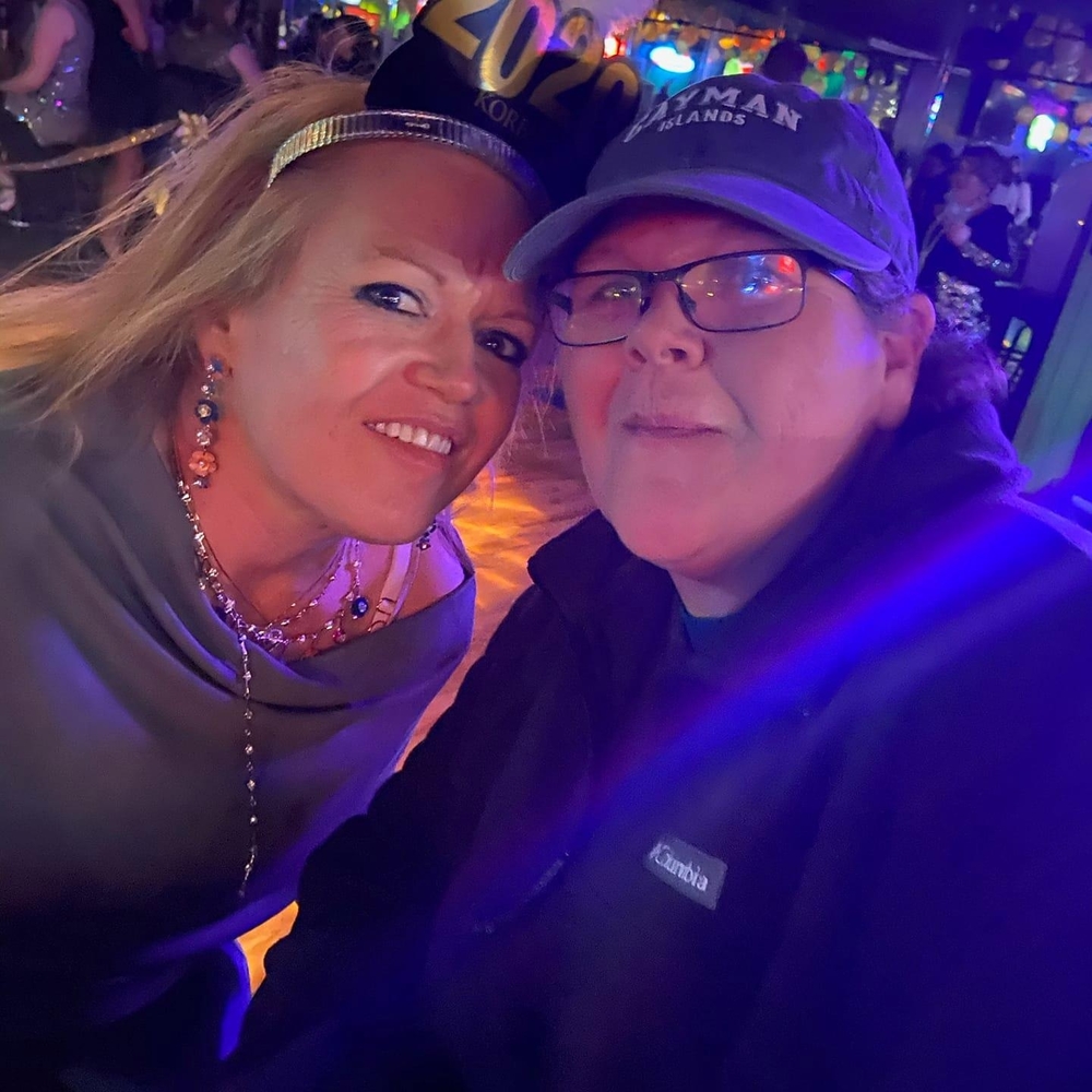 Meet your Posher, Cat